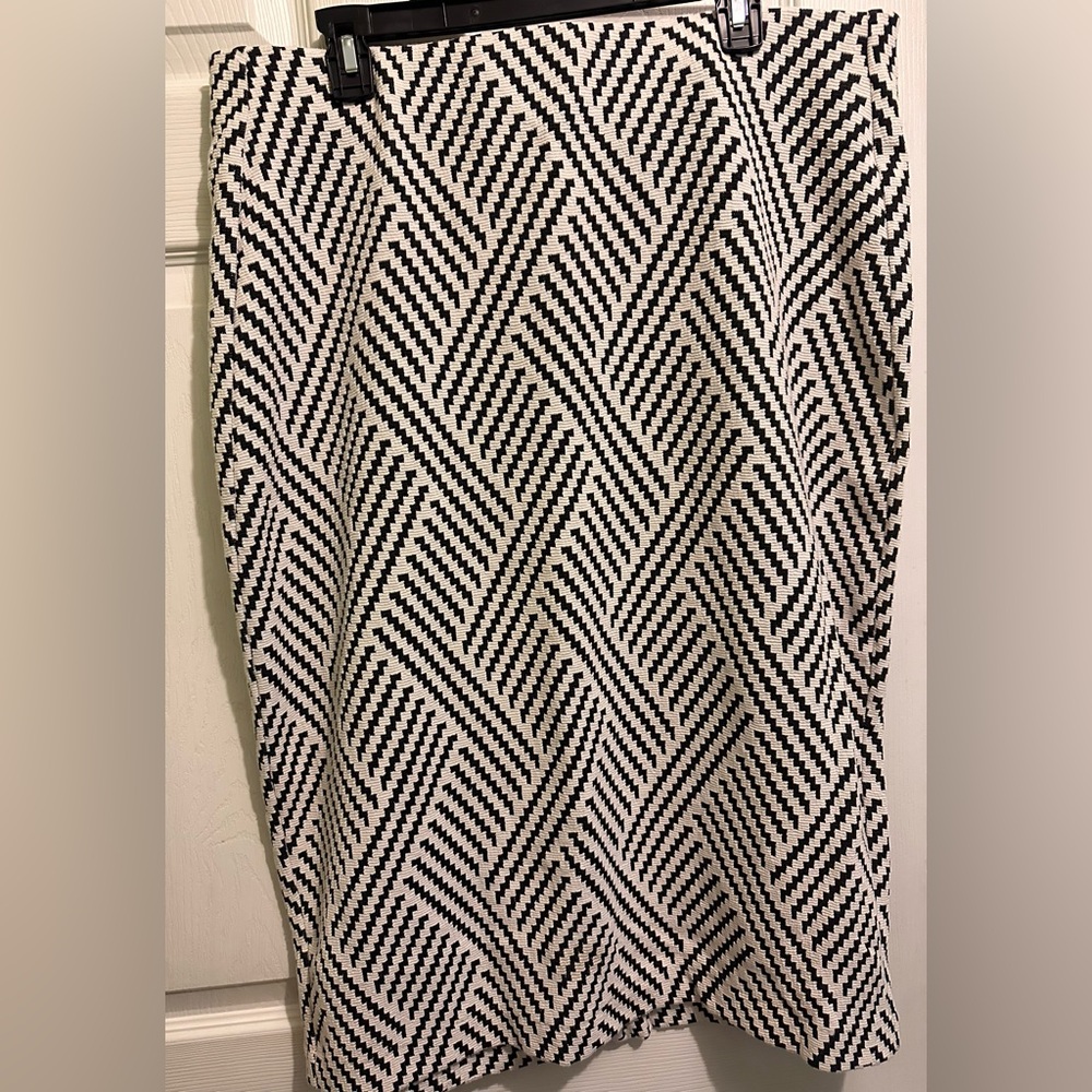 Lane Bryant Black and White Chevron Skirt